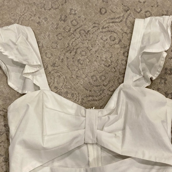 White Flutter Cut Out Top - Picture 5 of 6